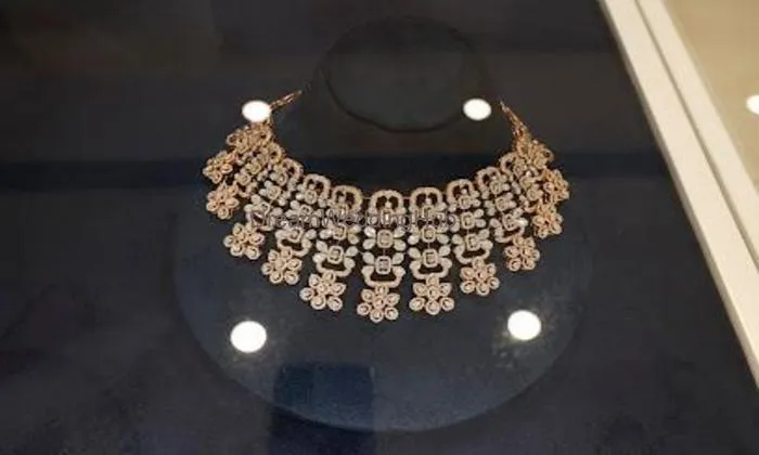 Kisna Diamond & Gold Jewellery - Db City Mall, Bhopal
