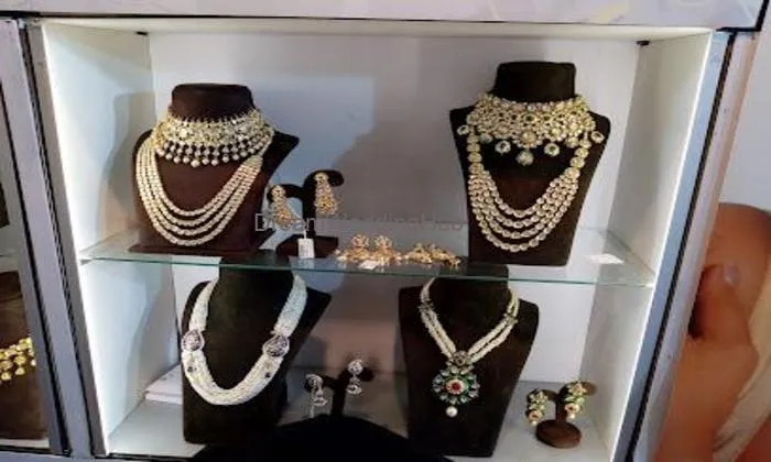 Kj3 - Khandelwal Jewellers (akola) Private Limited