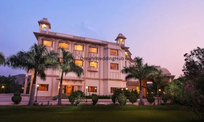 Kk Royal Hotel