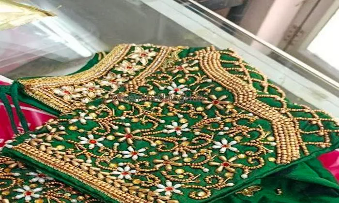 Kkr Fashions - Bridal Blouses In Kolathur Chennai | Aari Embroidery Blouse | Lehenga & Salwar Stitching | Saree Pre-pleating