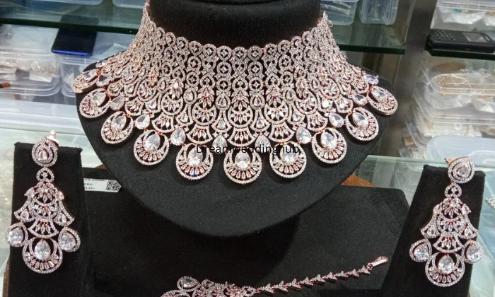 Knc Jewellers K