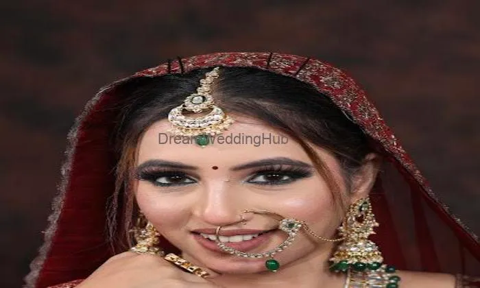 Komal Artistry Studio
