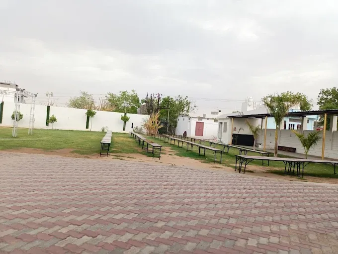 Komal Paradise Marriage Garden