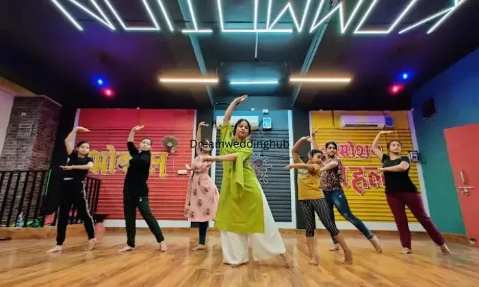 Kommotion School