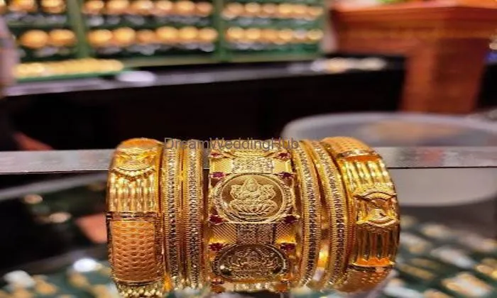 Krishna Jewels