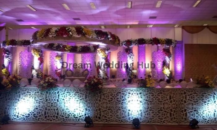 Krishna Puli Decorator