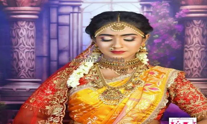 Kushivinu Salon Makeup Academy