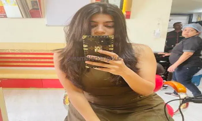 Lady Cute,kavits Unisex Salon