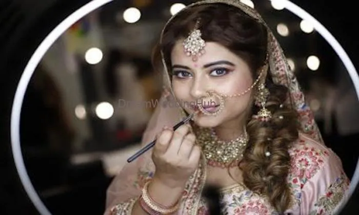 Lakme Academy Jalandhar | Best Beauty Academy In Jalandhar | Makeup, Hair, Skin And Nail,eyelash Courses Lakme Academy Jalandhar | Best Beauty Academy In Jalandhar | Makeup, Hair, Skin And Nail,eyelash Courses