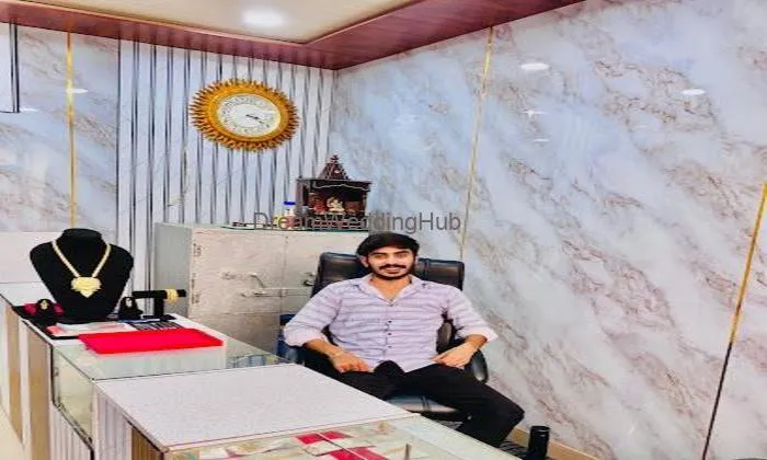 Laksh Jewellers