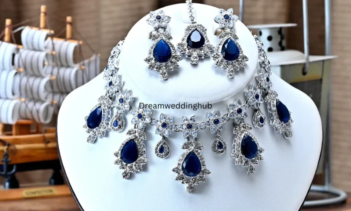 Lakshmi Jewellers