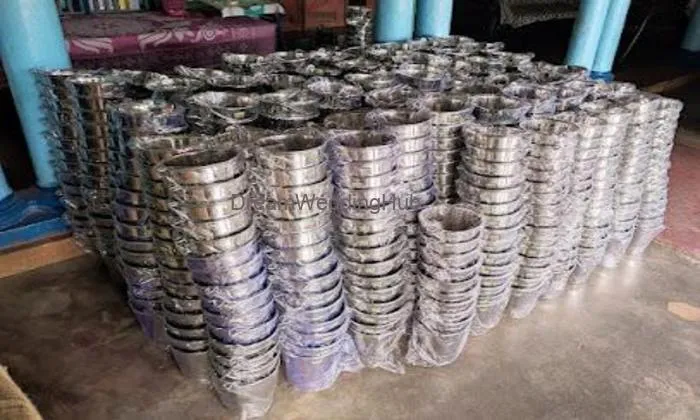 Lakshmi Metal (factory Outlet) - Karaikudi.