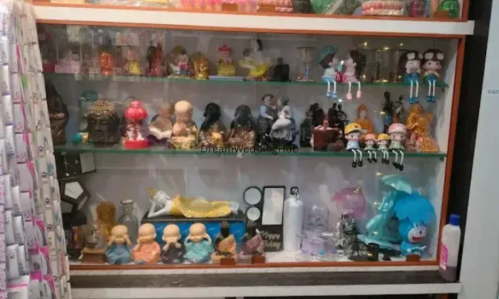 Lakshmi Novelties And Gifts