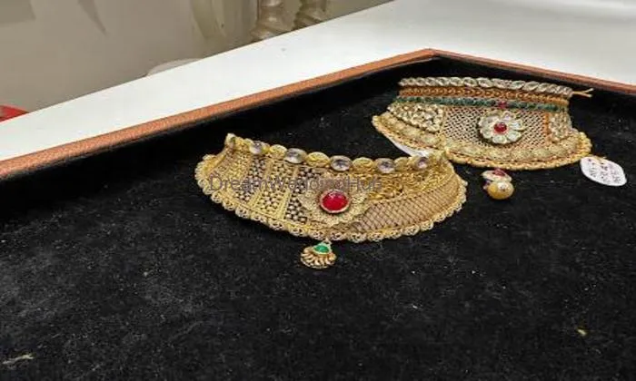 Lal Babu Jewelers And Sons