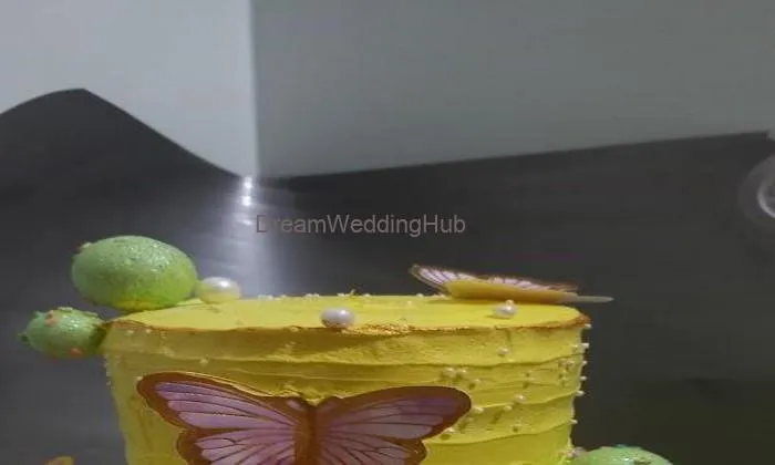 Lara's Cakes And Bakes