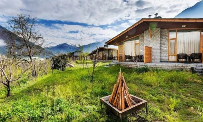 Larisa Resort