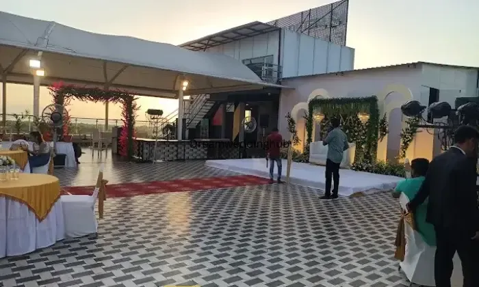 Latas Banquet Hall