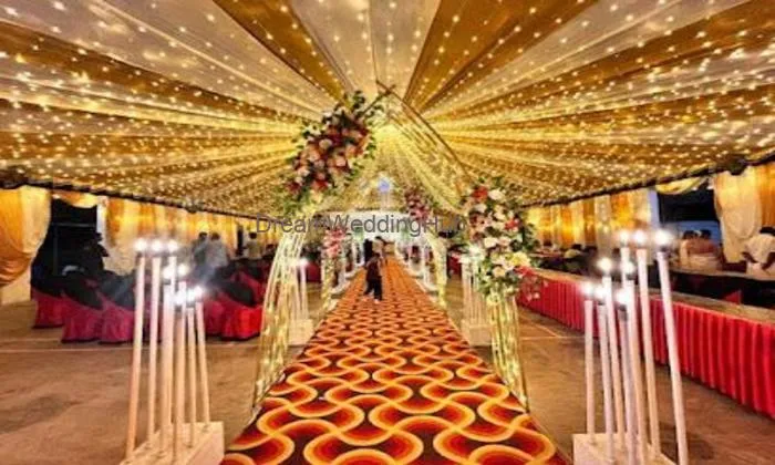 Laura The Wedding Company