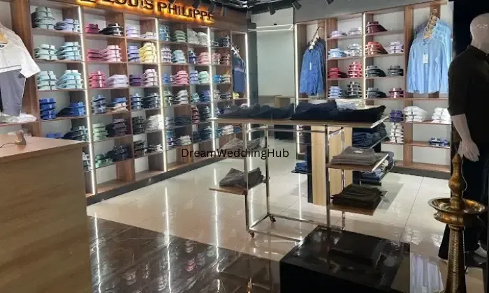 Lavis Brand Store