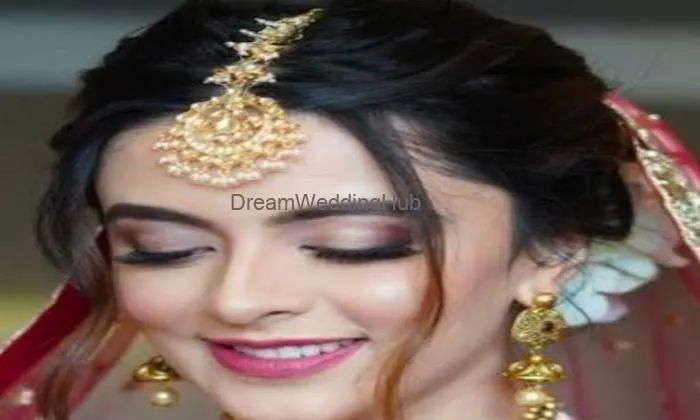 Lavish Hair & Makeup Studio