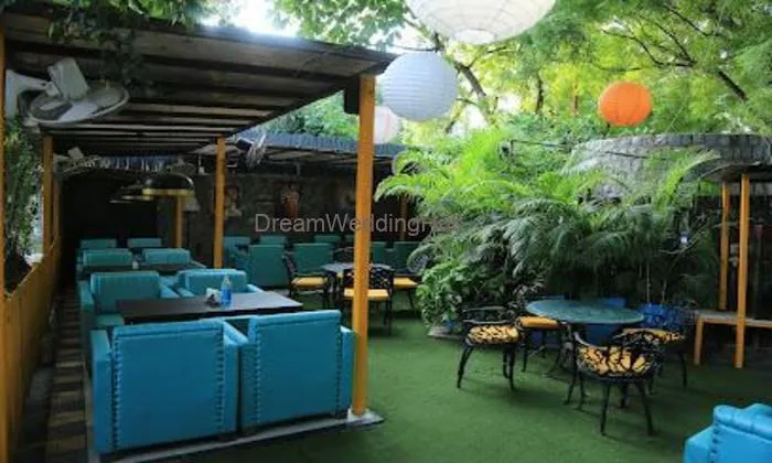 Lawn Bistro