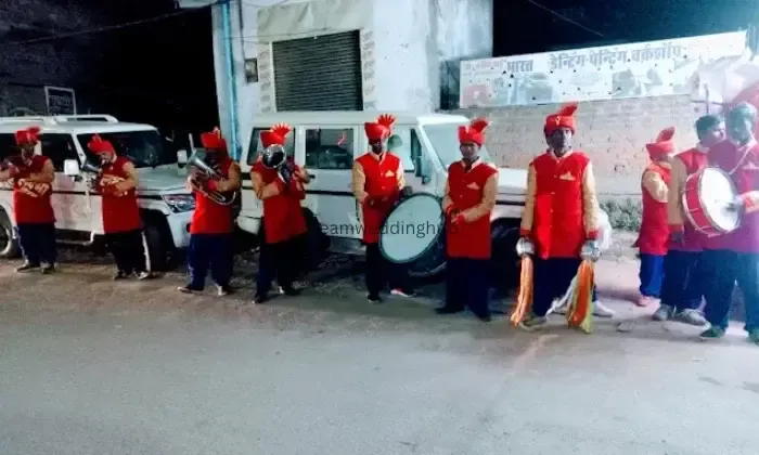 Laxmi Band No1 Chhatarpur