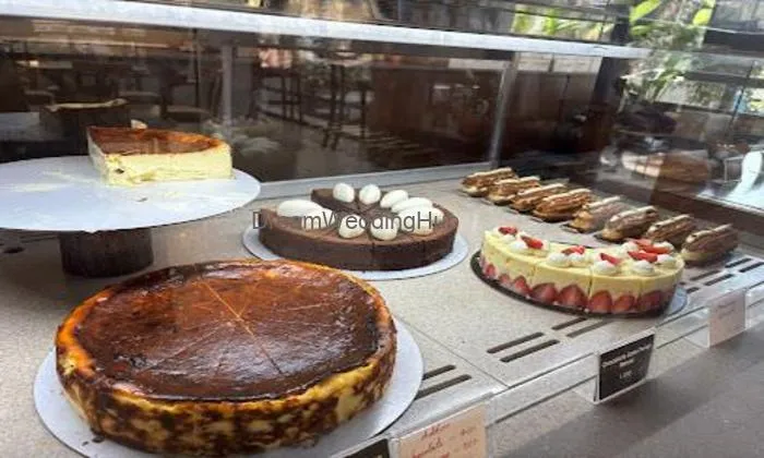 Leaven Bakery And Coffee House
