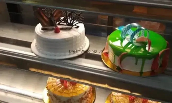 Leo Bakery Corner