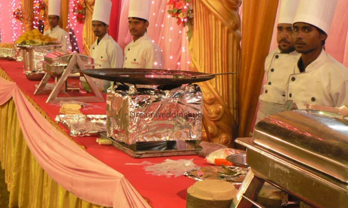 Leons Caterers