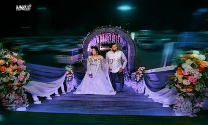 Lilly Studio Sunam