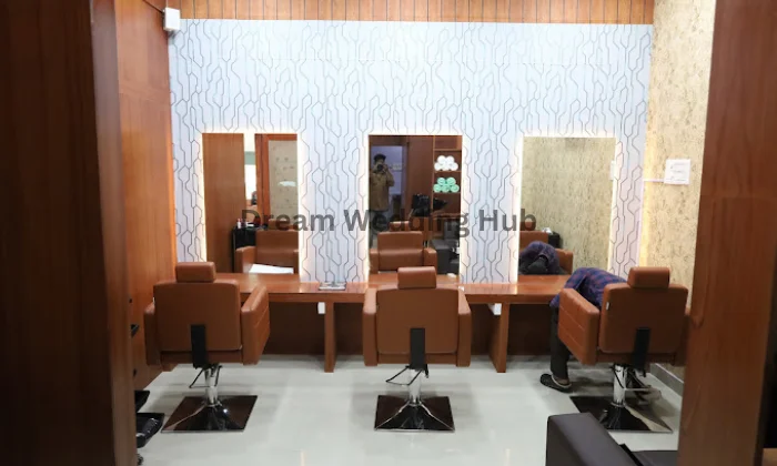 Lime Dreams Family Salon And Makeup Studio