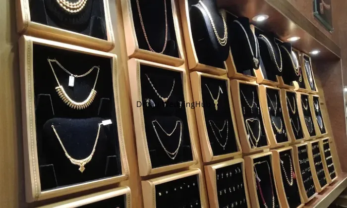 Liora Gold & Diamonds Gonikoppal