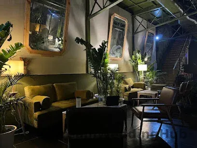 Logan Berry Sky Lounge