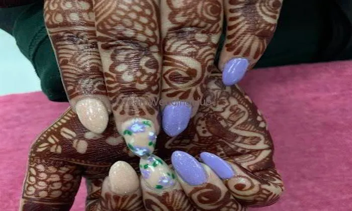 Looks Beauty Salon & Training Centre