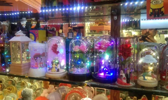 Looks The Gift Shop