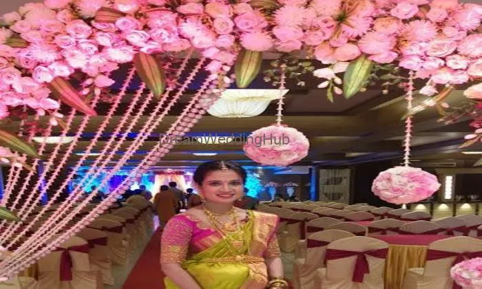 Lotus Beauty Parlour
