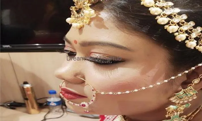 Ls Glam Hair & Make Up Lounge