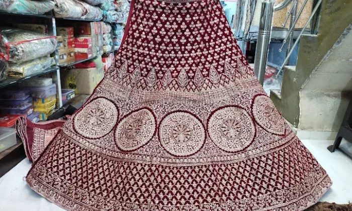 Lucky Lehenga House