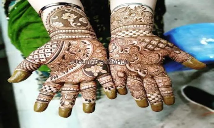 Lucky Mehndi Artist