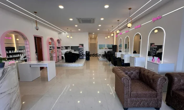 Lumiere Makeovers By Neelam Verma Makeup Studio