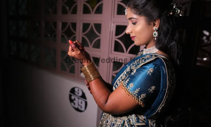 Lv Beauty Parlour And Makeover