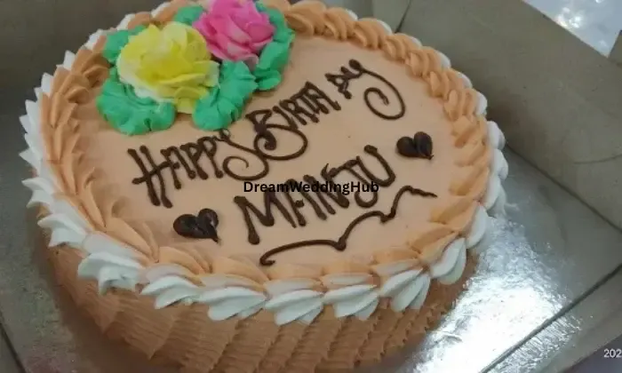 M M Cake Paradise