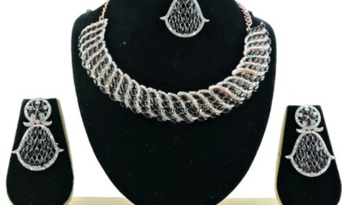 Maa Lilauri Jewellers