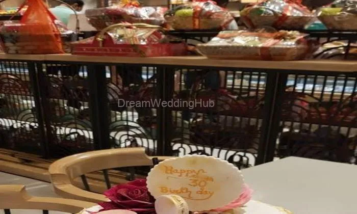 Maani's Bakery