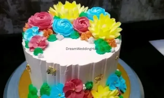 Maansi Cake
