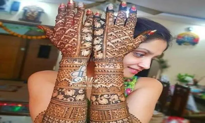Madhav Mehandi Sector 93 Noida