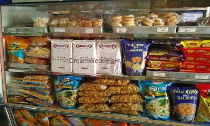 Madhur Agency Italian Bakery