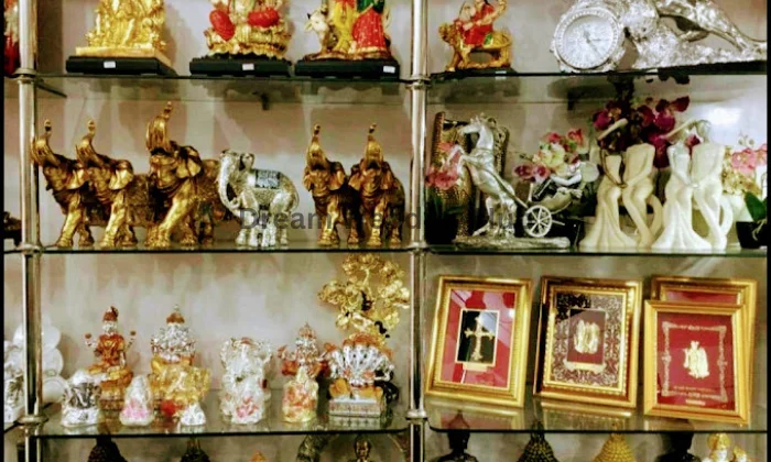 Madhur Gift Gallery