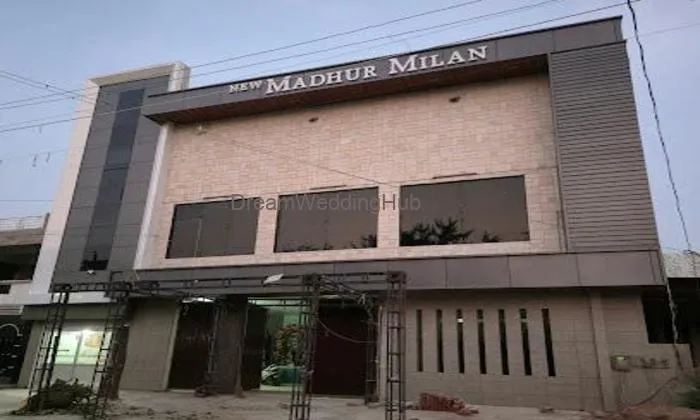 Madhur Milan Guest House