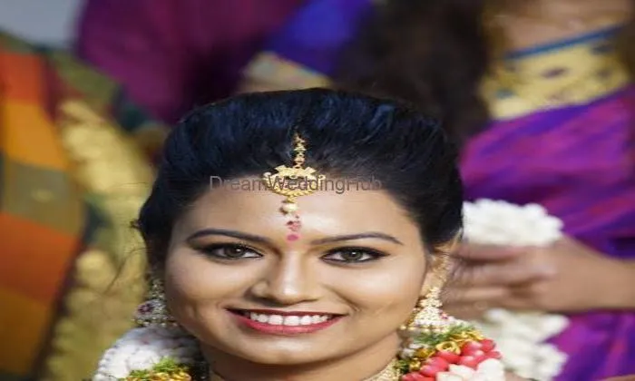 Madhus Bridal Studio